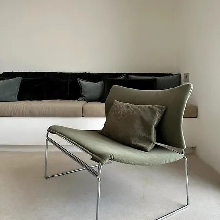 דירה Area 8 Design With Stunning Terrace