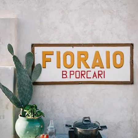 Area 8 Design With Stunning Terrace * Nardò