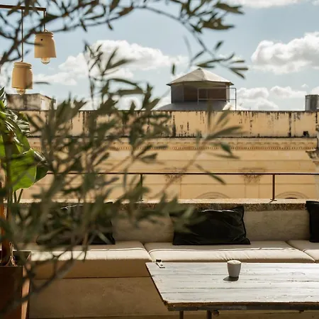 דירה Area 8 Design With Stunning Terrace *
